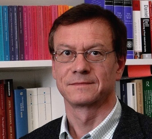 Professional headshot of Andreas Daum, historian and AFAVH speaker.